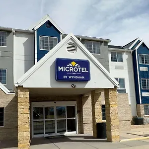 Hotel Microtel & By Wyndham Airport